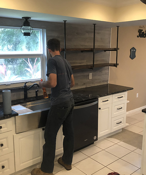 contractor working on a kitchen remodel fort myers fl